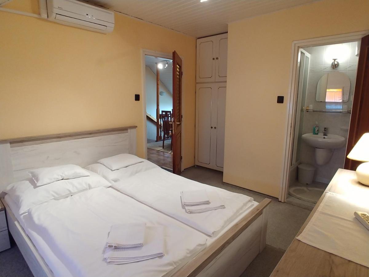 EMMA -Harkány Apartman Kültér fotó