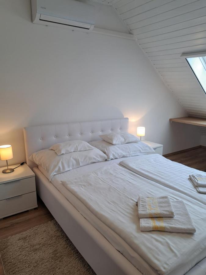 EMMA -Harkány Apartman Kültér fotó